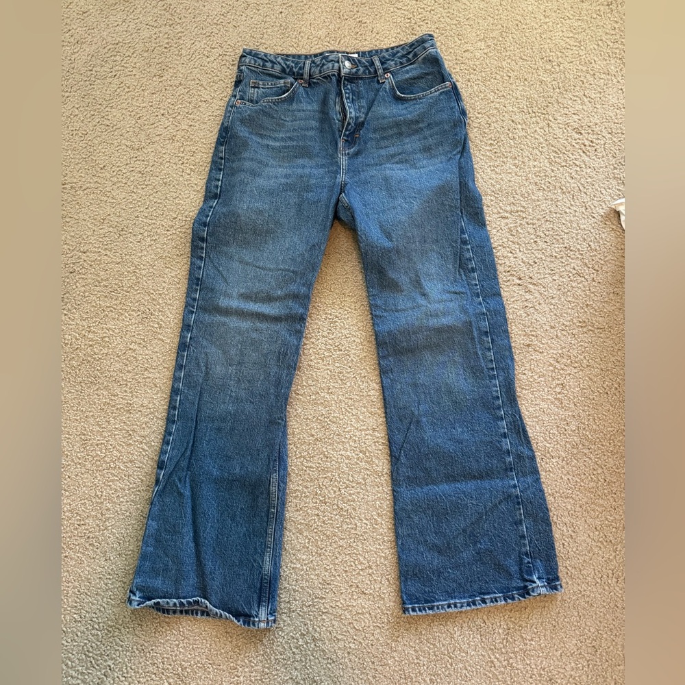 TOPSHOP Relaxed Flare Jeans Size 30